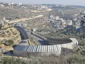 الاحتلال يمضي في مخطط الضم  ويتوسع في عطاءات بناء جديدة وتبييض بؤر ارهابية